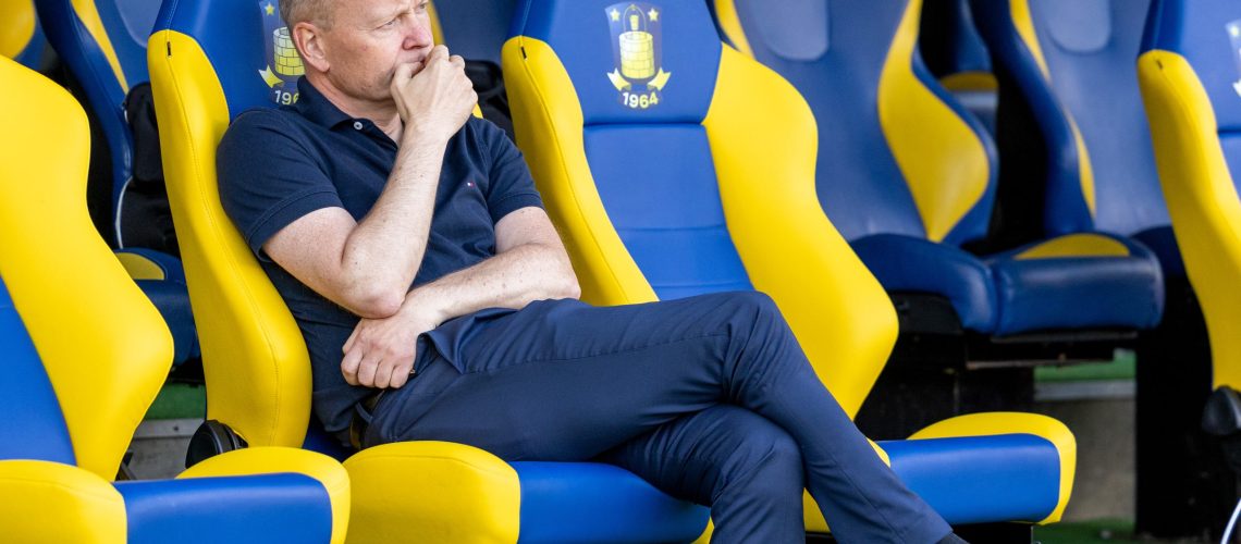 Niels Frederiksen, cheftræner [P7881](Brøndby IF)